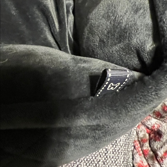 NWT Nandog Quilted Micro-Plush Dog Car Seat Bed, Dark Gray, Medium - Picture 6 of 11